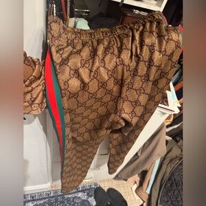 Gucci track suit pants/jogger mens L 100% genuine